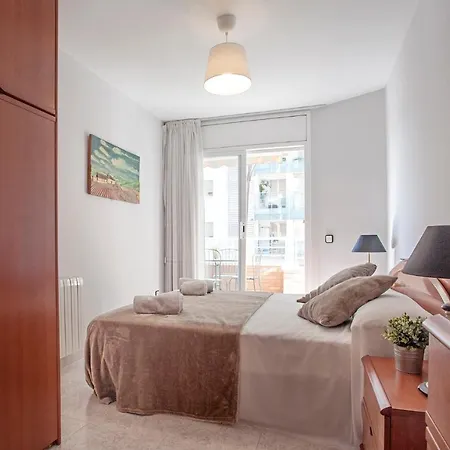 Appartement Pineda Beach Iii